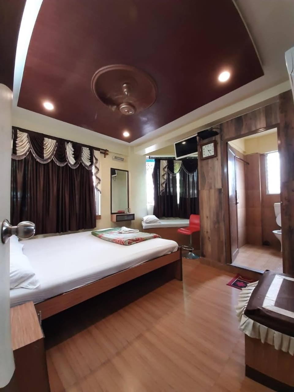 Classic International Hotel Kolkata